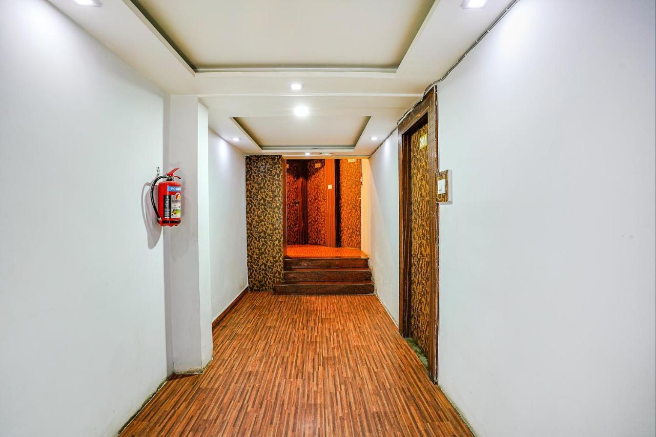 Fabexpress Vinyasa Residency Hotel Баяндар Екстериор снимка