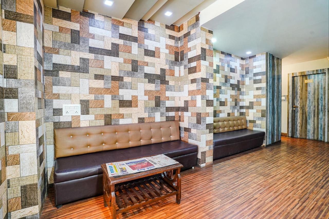Fabexpress Vinyasa Residency Hotel Баяндар Екстериор снимка